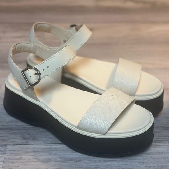 NEW Sorel Women's Dayspring Ankle Strap Platform Sandals 8.5 - Picture 8 of 10